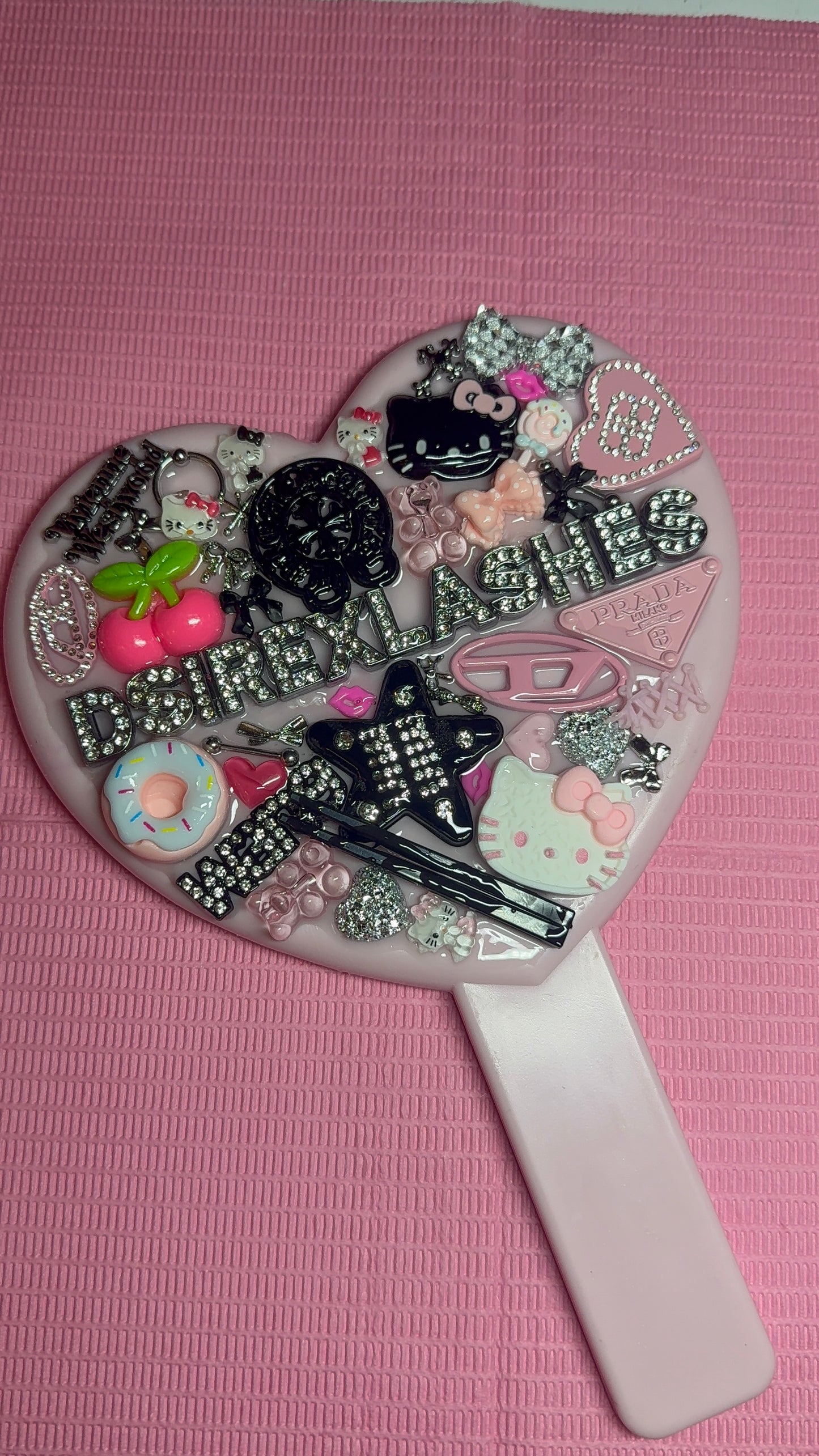 Freestyle Junk Lash Mirror